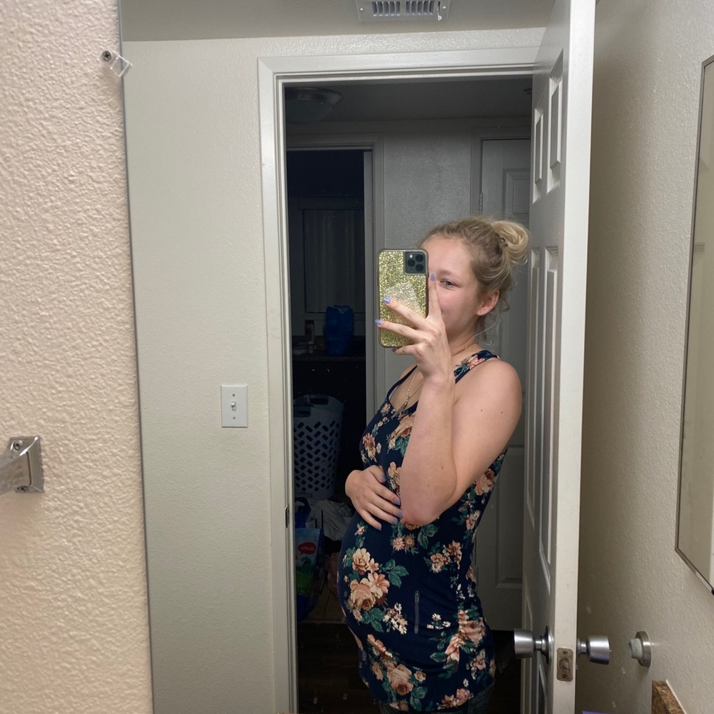 Meet your Posher, Kayla